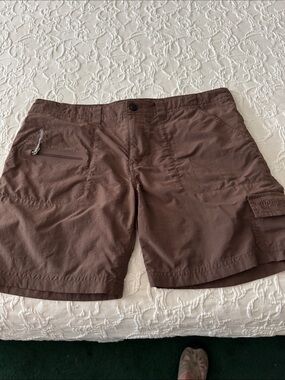 Women’s Casual Brown Cargo Shorts